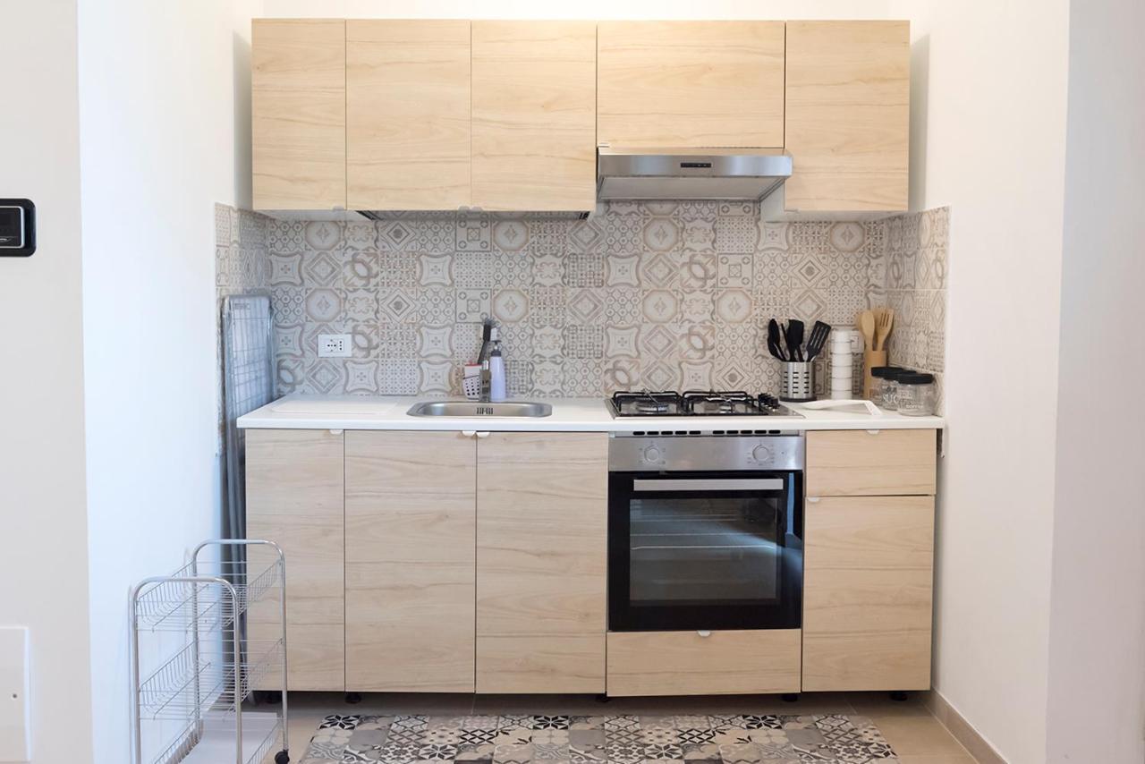 Appartement A30 - Poggio, Nuovo Bilocale Con Giardino à Poggio  Extérieur photo