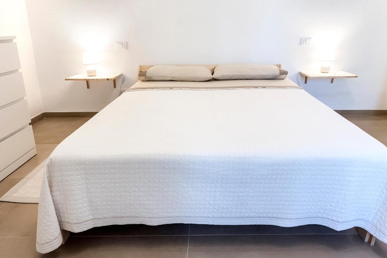 Appartement A30 - Poggio, Nuovo Bilocale Con Giardino à Poggio  Extérieur photo